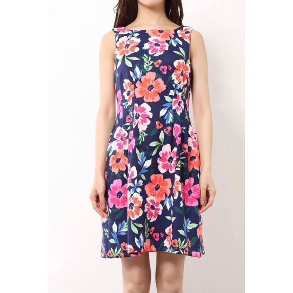 Vince Camuto Sleeveless Floral Fit and Flare Mini Dress - Picture 4 of 13